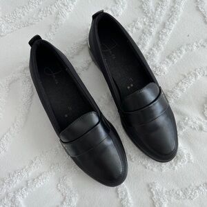 New Black Loafers with inserts, 7.5